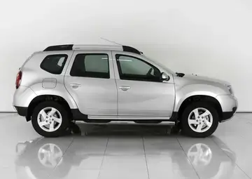 Renault Duster Вид 4