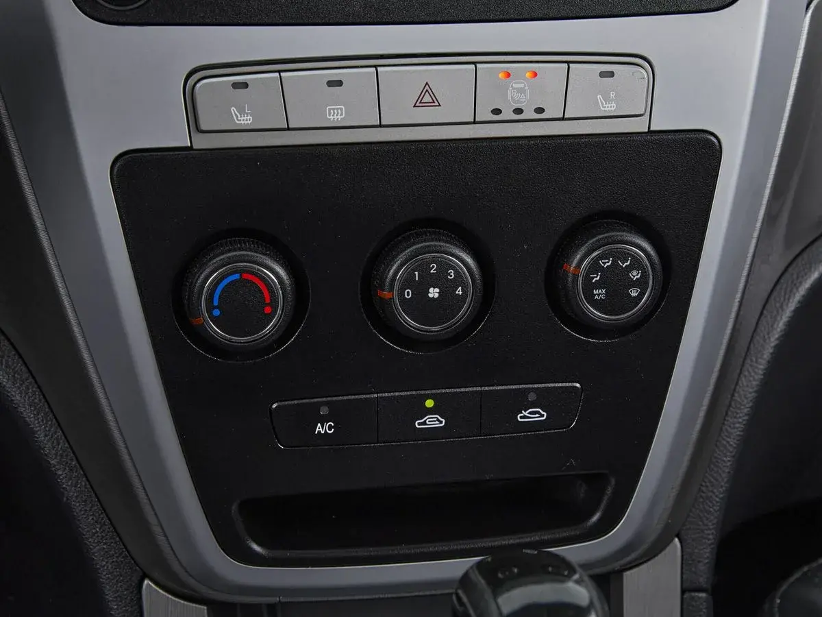 Geely Emgrand X7