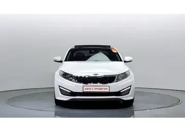 Kia K5 Вид 2