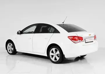 Chevrolet Cruze Вид 4