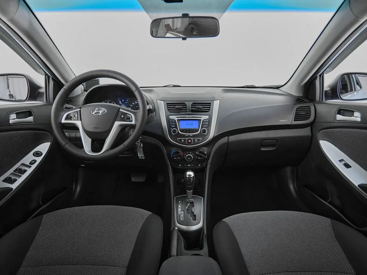 Hyundai Solaris