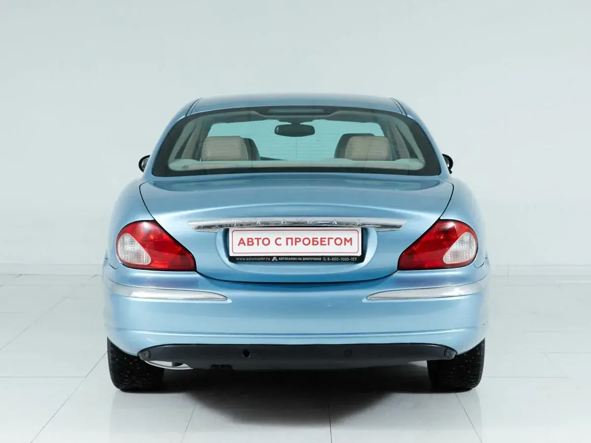 Jaguar X-Type