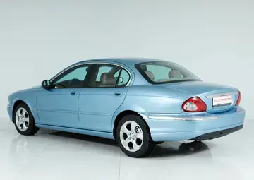Jaguar X-Type Вид 5