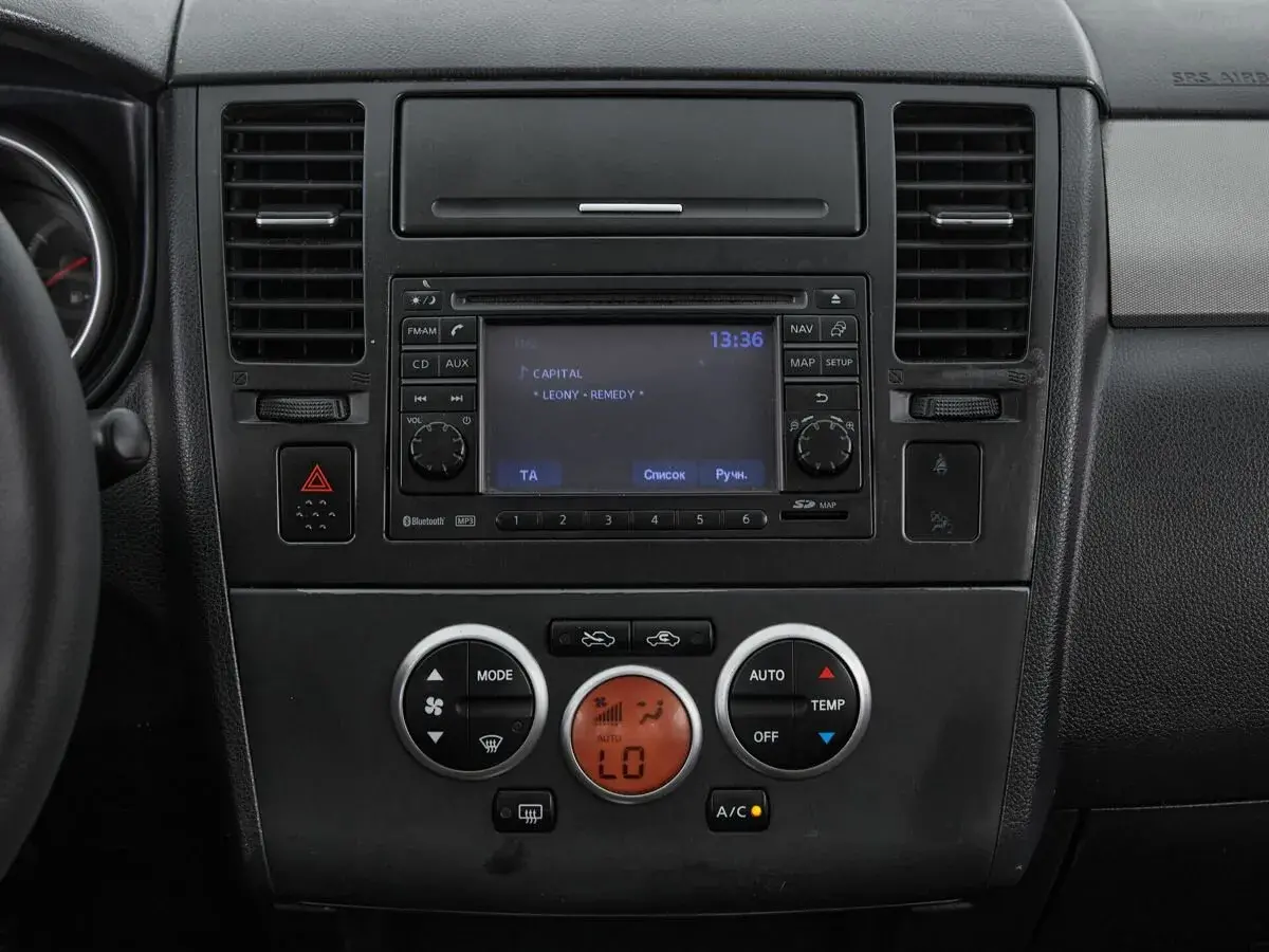 Nissan Tiida