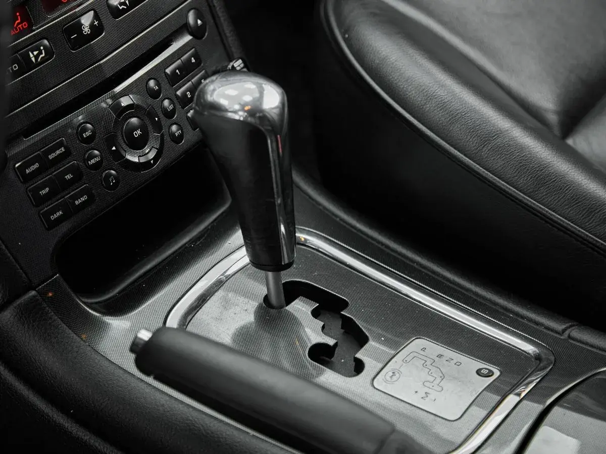 Peugeot 607