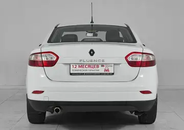 Renault Fluence Вид 5
