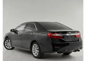 Toyota Camry Вид 3