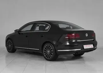 Volkswagen Passat Вид 4