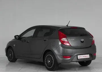 Hyundai Solaris Вид 4
