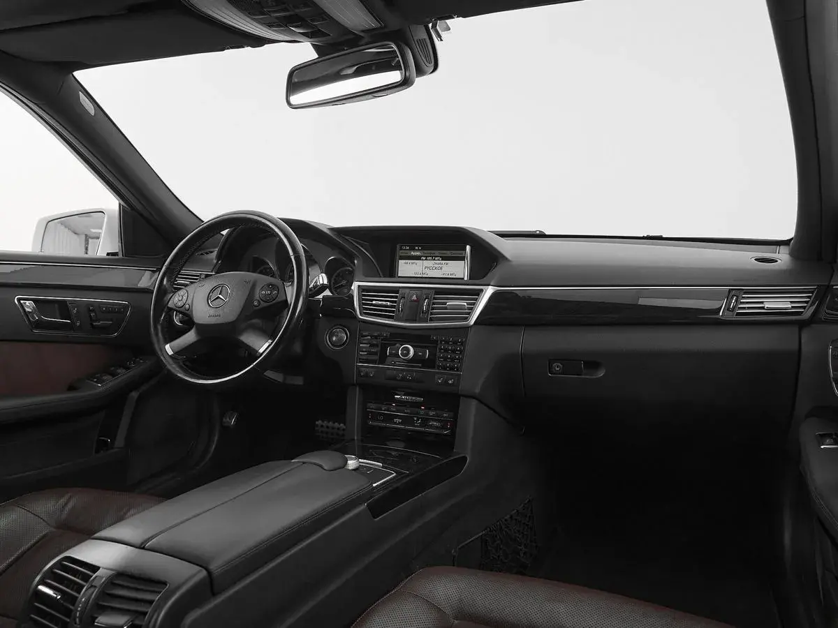 Mercedes benz E-Класс