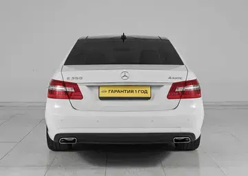 Mercedes benz E-Класс Вид 5