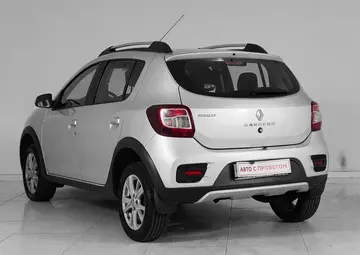 Renault Sandero Вид 4