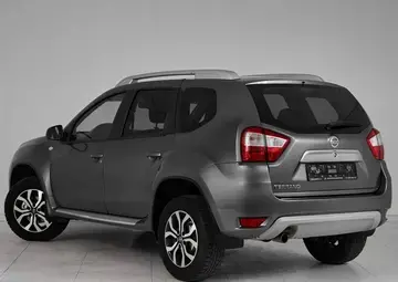 Nissan Terrano Вид 4