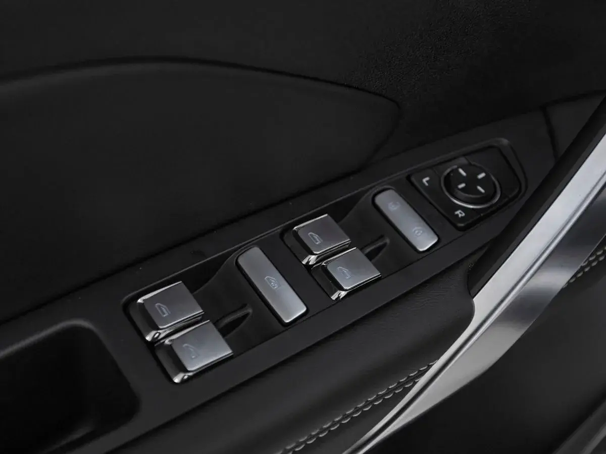 Geely Atlas Pro