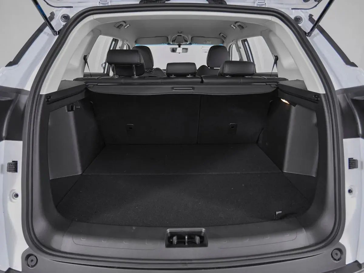 Geely Atlas Pro