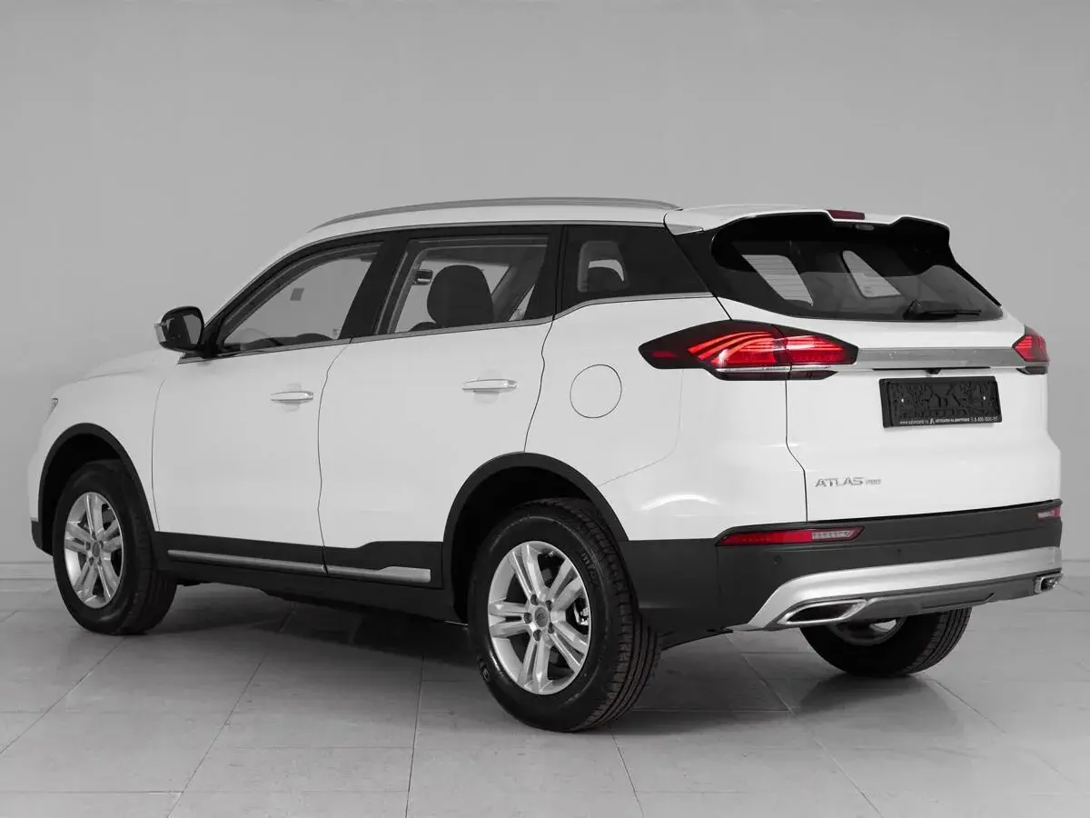 Geely Atlas Pro