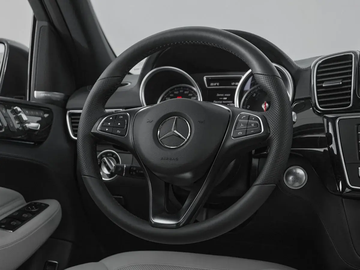 Mercedes benz GLE