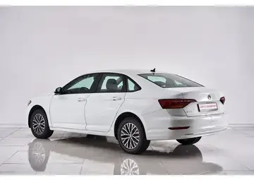 Volkswagen Jetta Вид 4