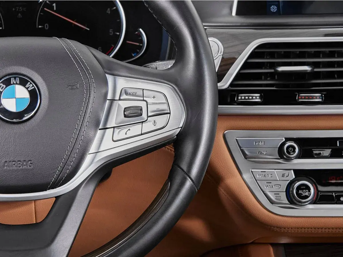 BMW 7 серии
