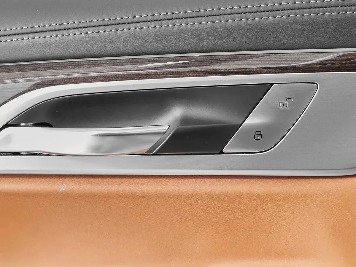 BMW 7 серии