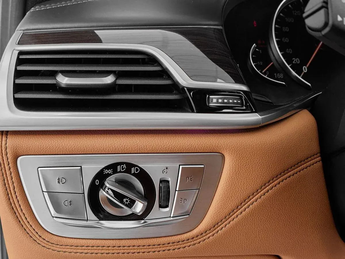 BMW 7 серии