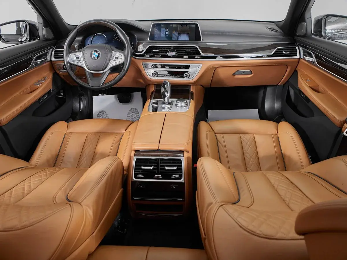 BMW 7 серии