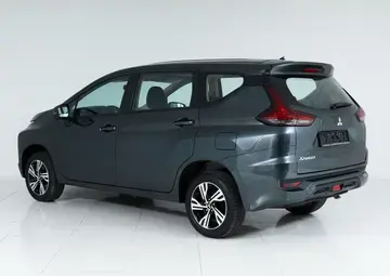 Mitsubishi Xpander Вид 4