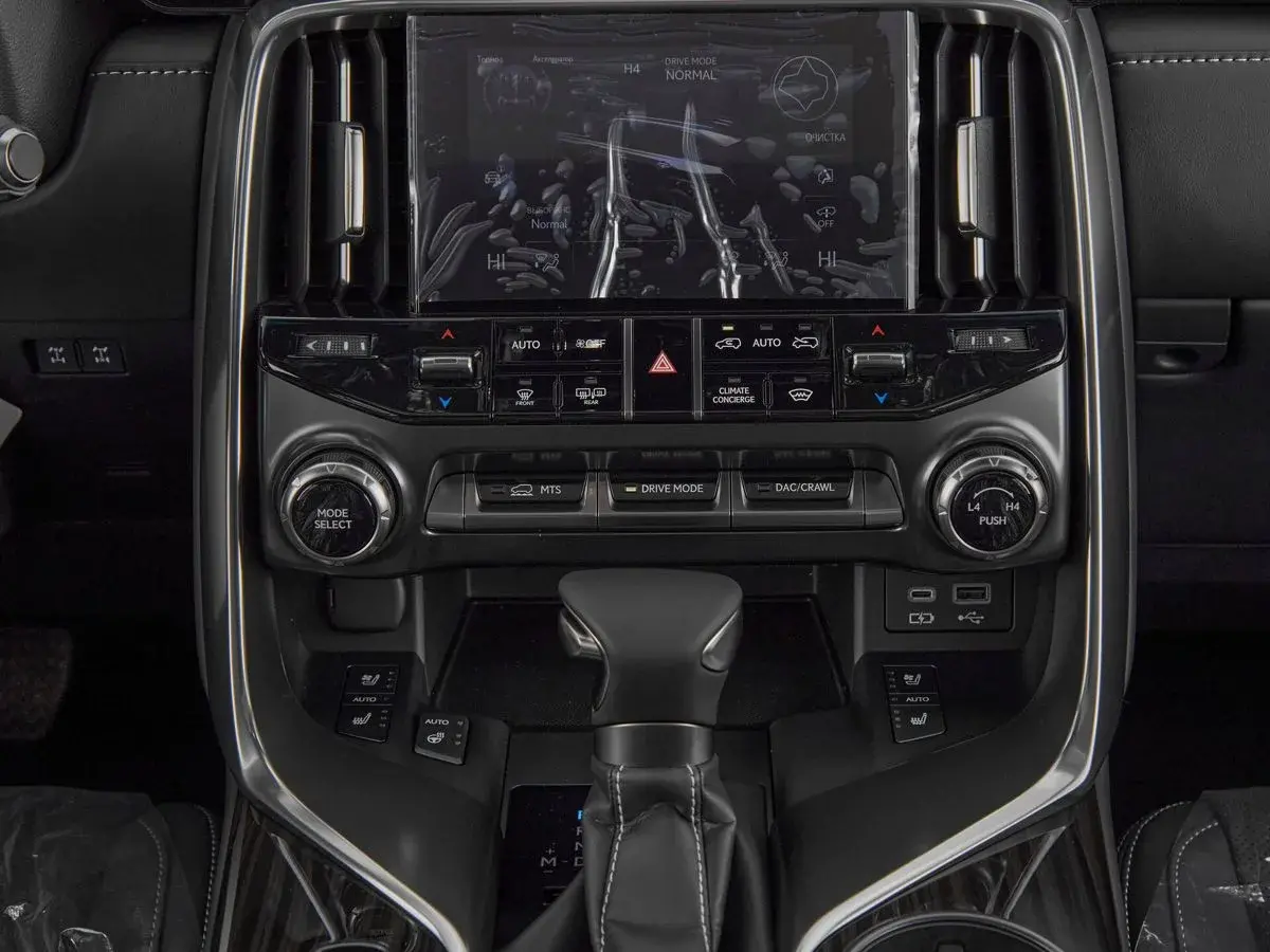 Lexus LX