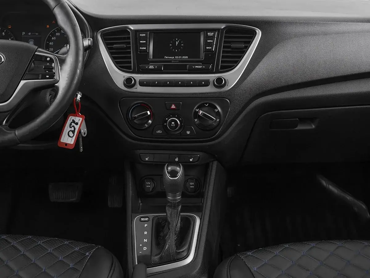 Hyundai Solaris