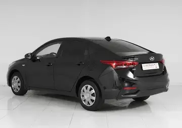 Hyundai Solaris Вид 4