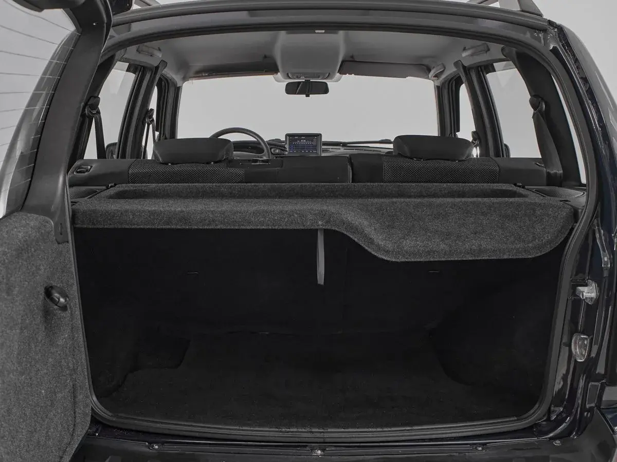 Lada Niva Travel
