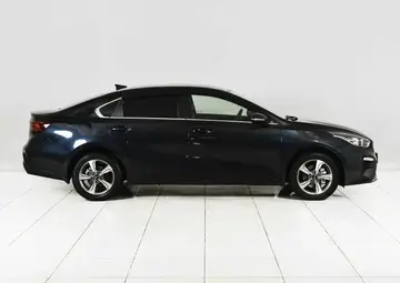 Kia Cerato Вид 5