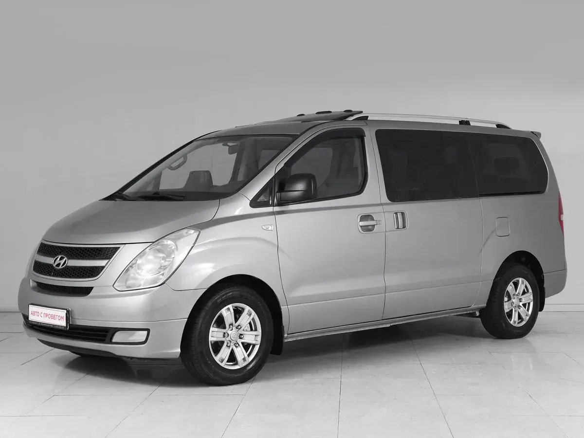 Hyundai Grand Starex