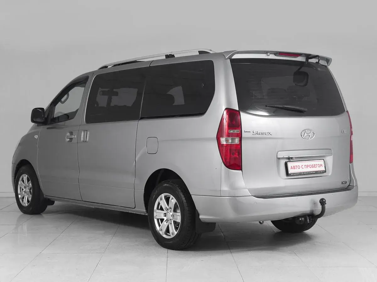 Hyundai Grand Starex