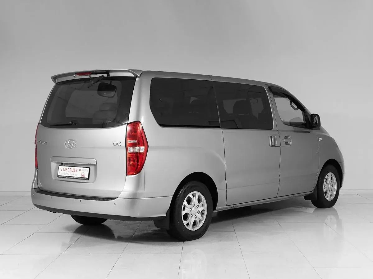 Hyundai Grand Starex