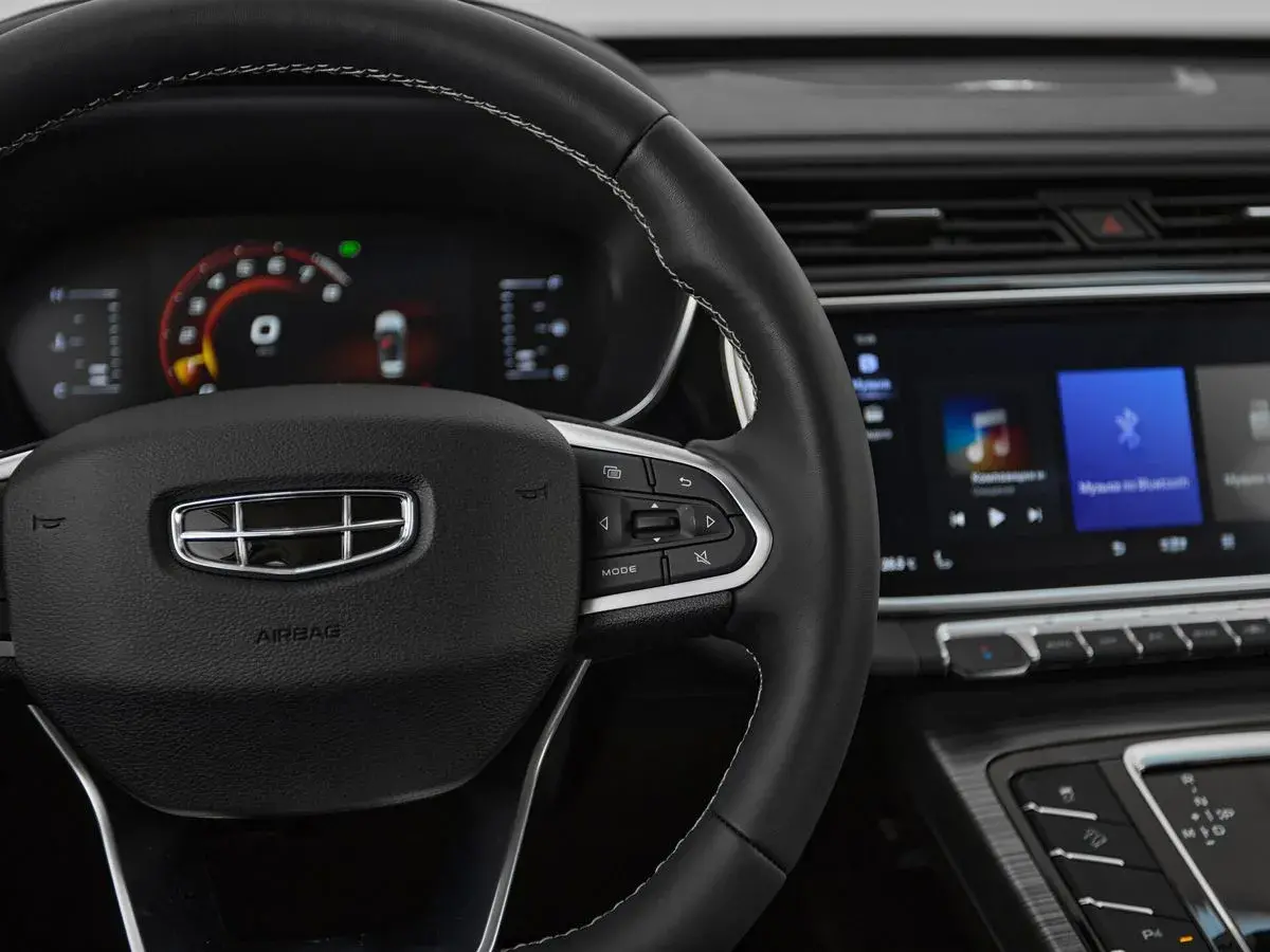 Geely Atlas Pro