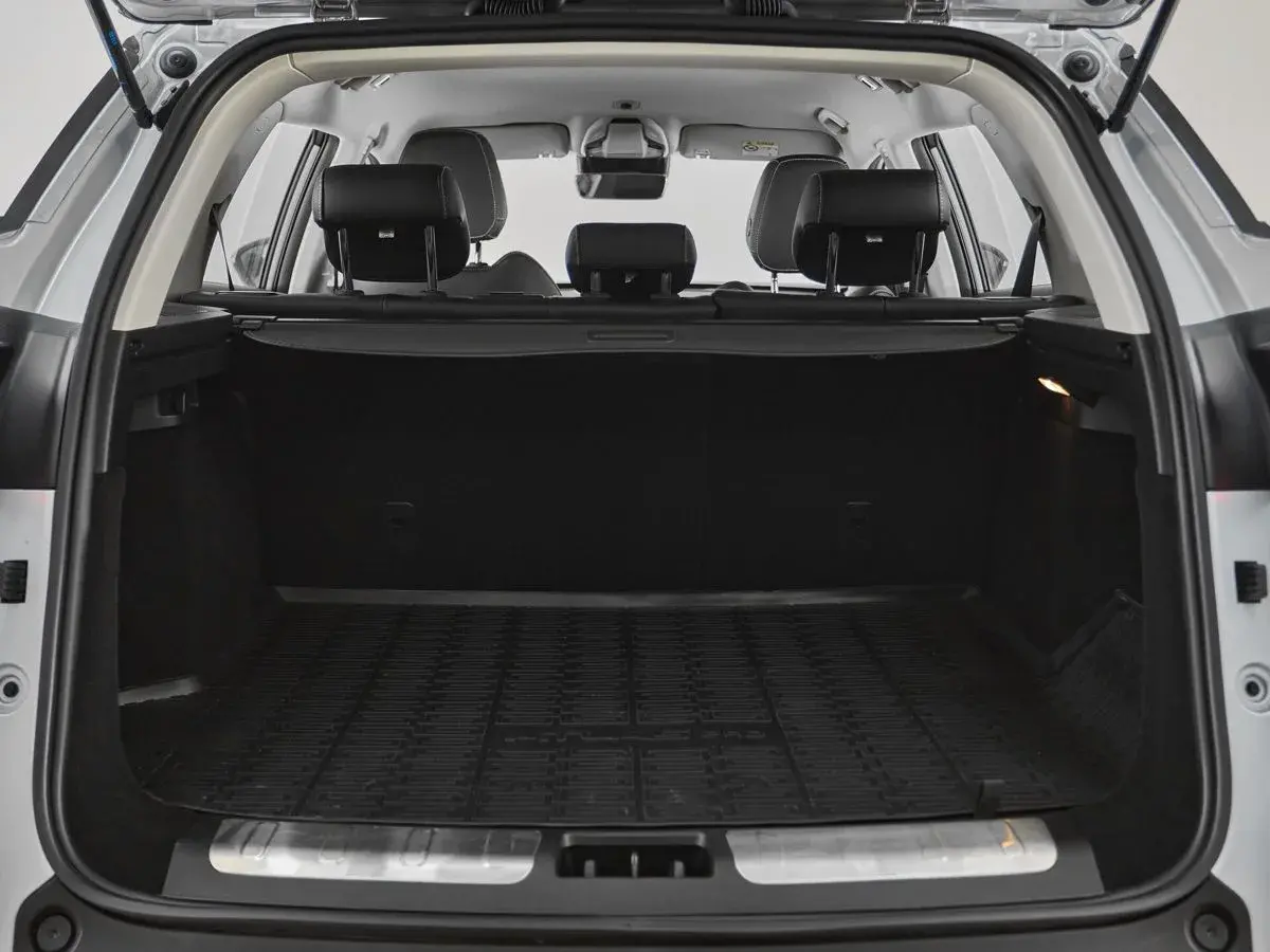 Geely Atlas Pro