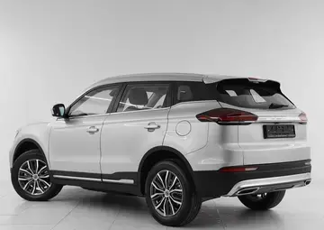 Geely Atlas Pro Вид 4