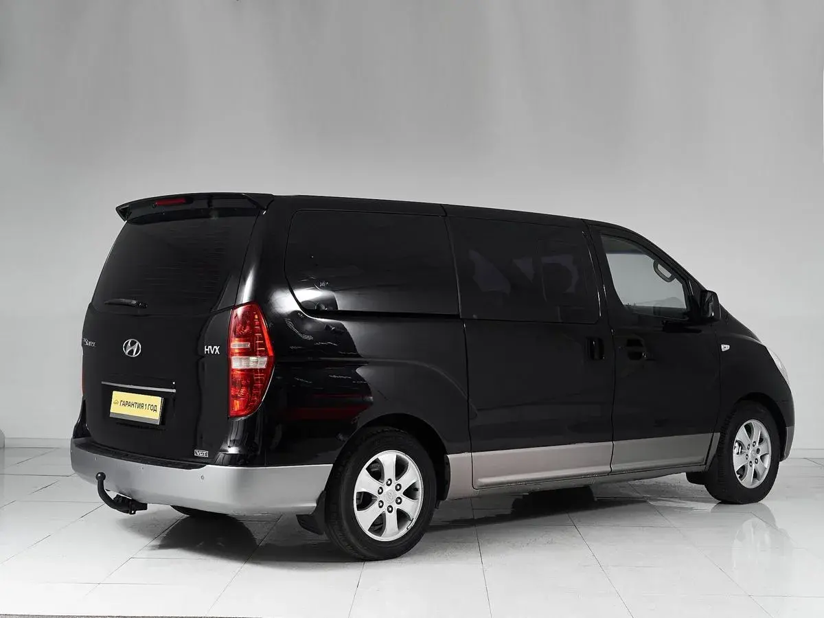 Hyundai Grand Starex