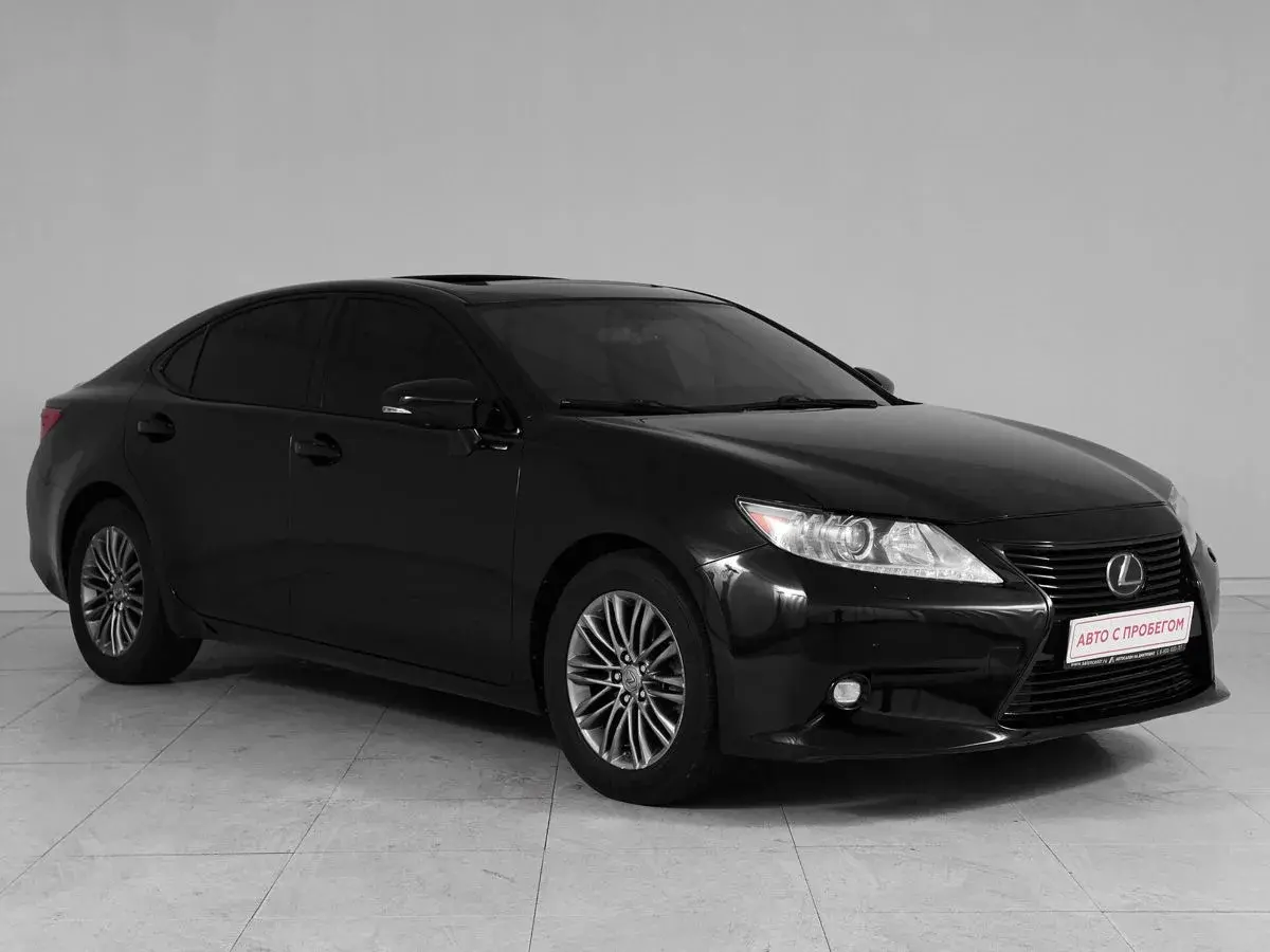 Lexus ES