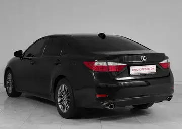 Lexus ES Вид 3