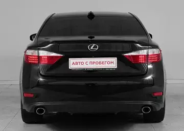 Lexus ES Вид 4