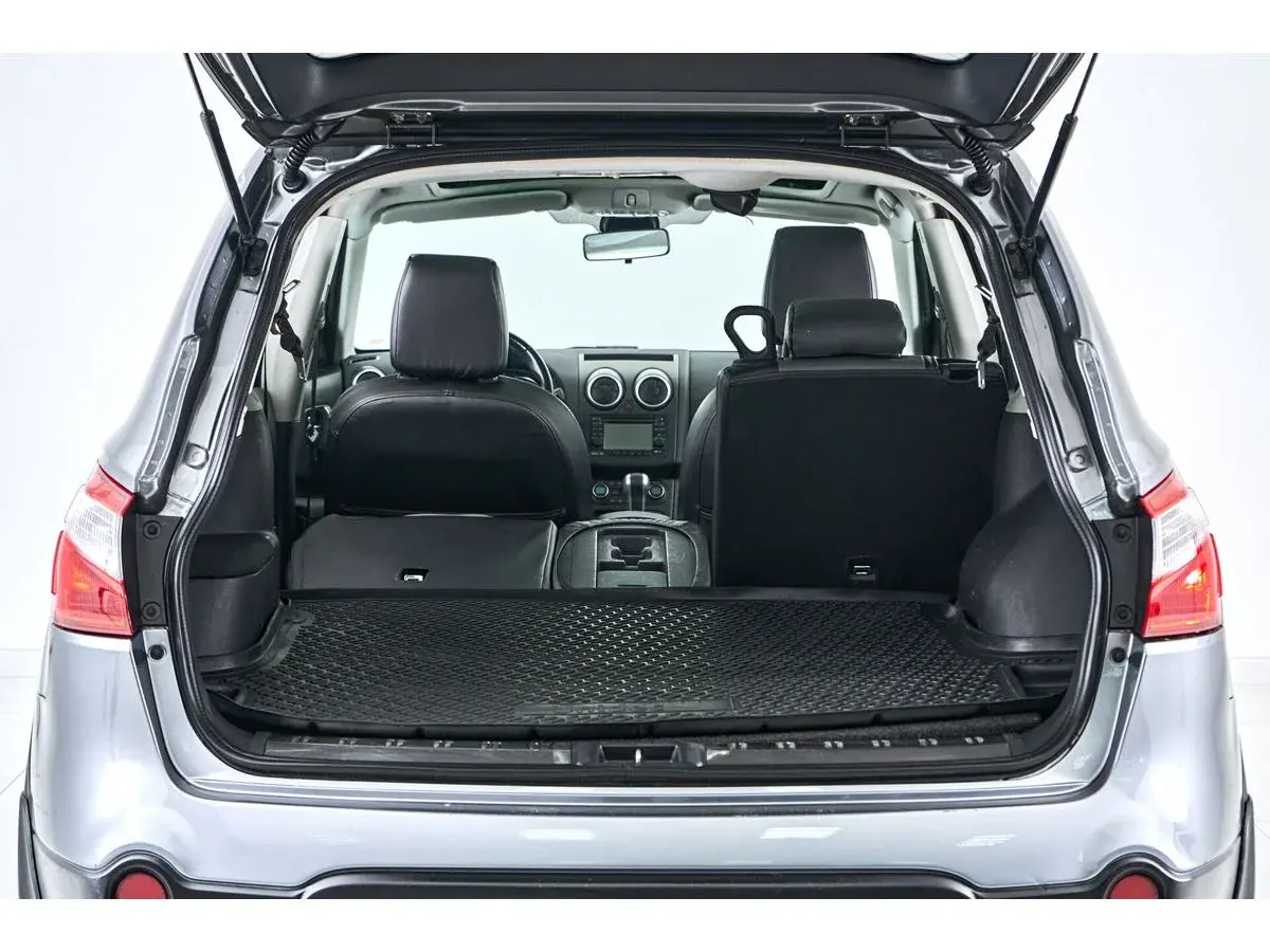 Nissan Qashqai+2