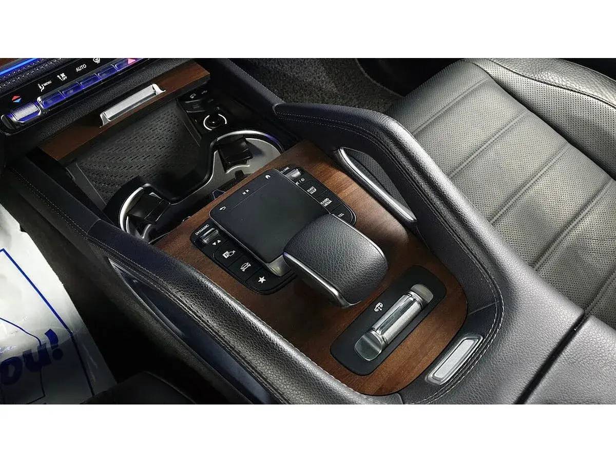 Mercedes benz GLS