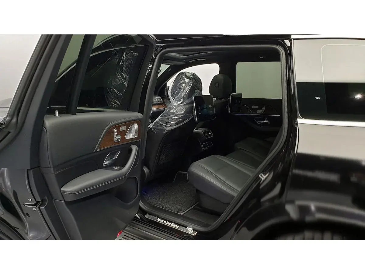Mercedes benz GLS