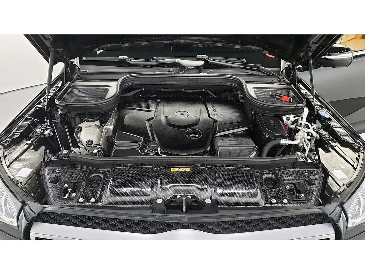Mercedes benz GLS