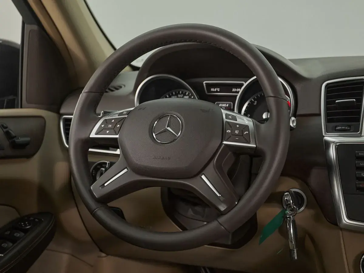 Mercedes benz M-Класс