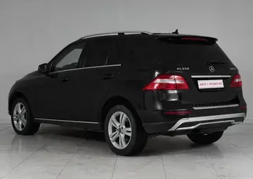 Mercedes benz M-Класс Вид 4