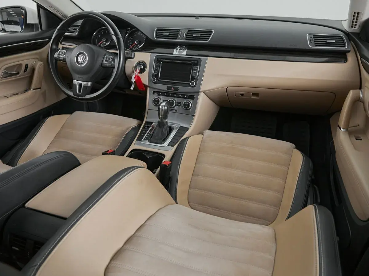 Volkswagen Passat CC