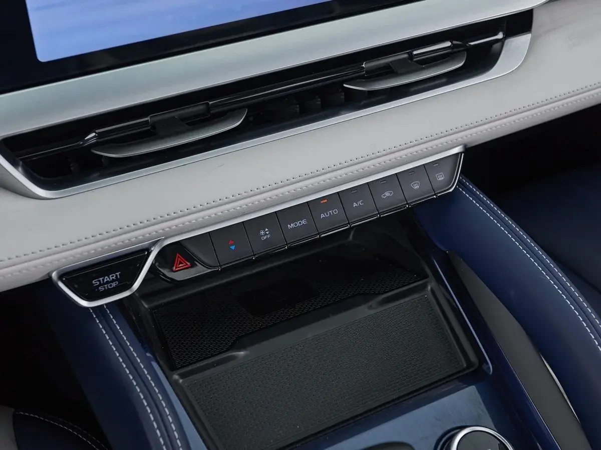 Geely Monjaro